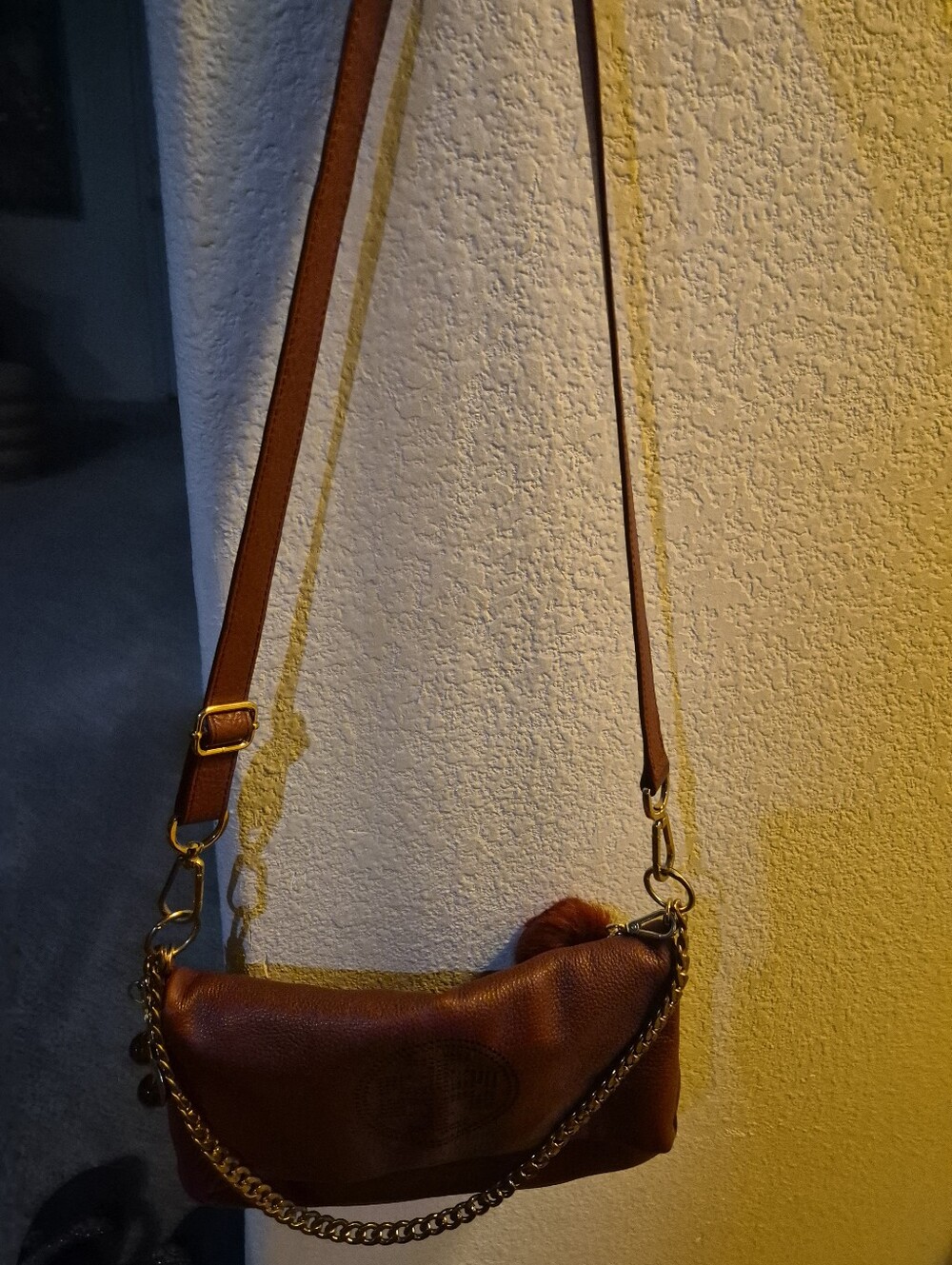 Tory Burch foldover crossbody bag featuring a perforated double-T logo - Picture 9 of 15